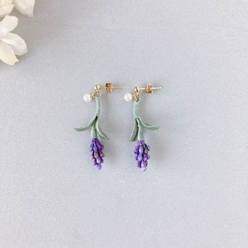 富良野ラベンダーのピアス》 HT 014 揺れる癒しの可愛いピアス ピアス