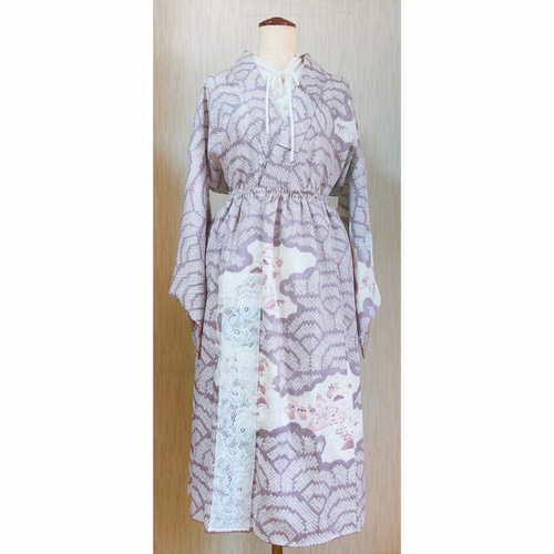 展示品 ◇着物リメイク◇ セットアップ ホワイト 花柄 レース