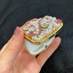 Queen's Box＊* スワロフスキービジュー  ピルケース 5枚目の画像