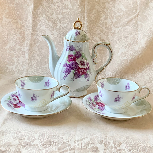 お茶会セット(ライラック)限定一点 ティーポットとティー碗皿2客