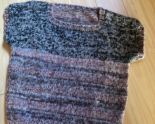 サマーヤーンの手編みセーター 手編み サマーヤーンの袖なしセーター ニット・セーター