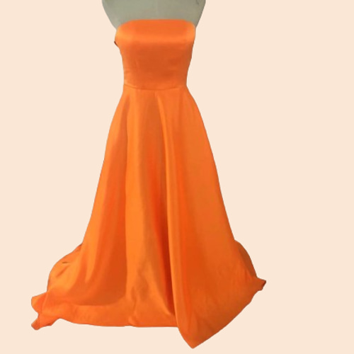 パーティードレス オレンジ ベアトップ リボン 床付く 背中見せ マット  