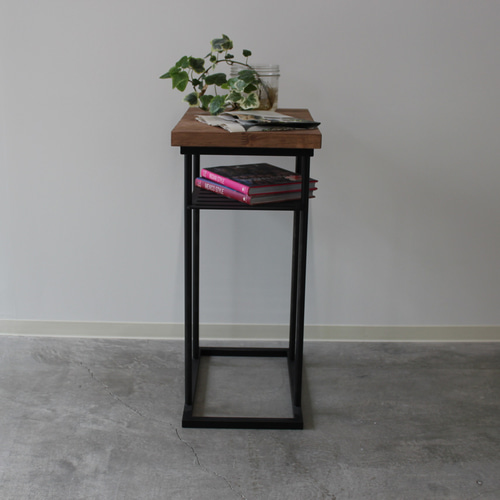インダストリアルブランチ【サイドテーブル（展示品）】アイアン家具/ハンドメイド ROUGH SIDE TABLE CH-007 / 大阪・堀江・家具屋・ヴィンテージ