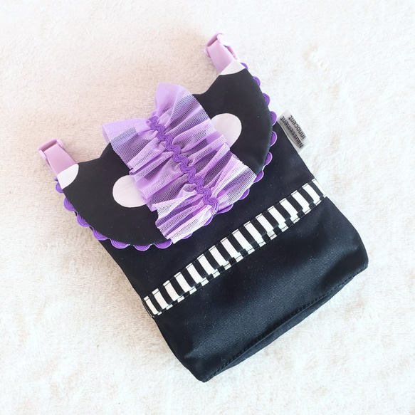 帶肩點和褶邊活動口袋的定製商品，帶紫色紙巾盒 第5張的照片