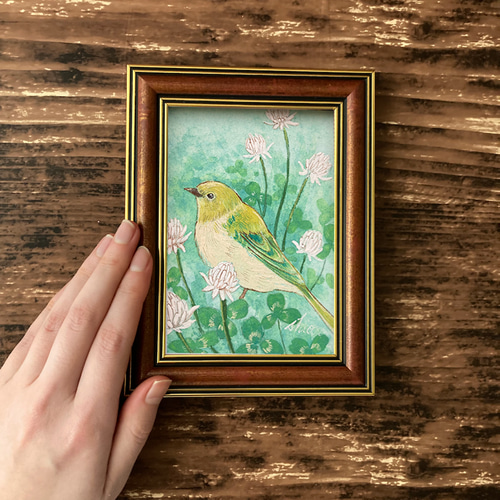 小さな春の花の絵 クローバー インテリアアート 鳥の絵画