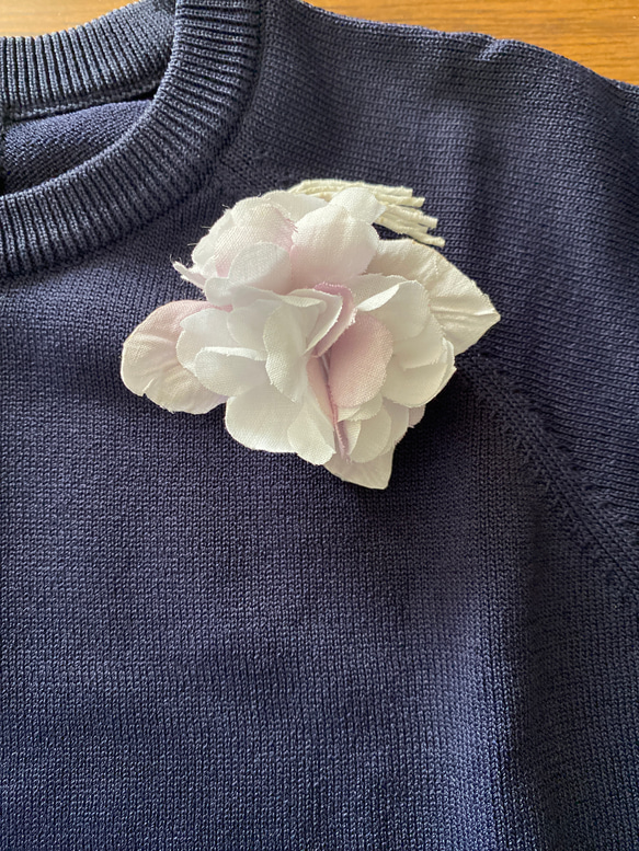 布花　小さな小花のブローチ　コサージュミニ 3枚目の画像
