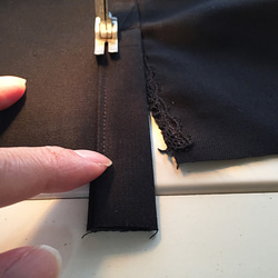 【1点もの・デザイン画付き】黒＆ゴブラン織り切り替えシャツ型コートワンピース（KOJI TOYODA） 8枚目の画像