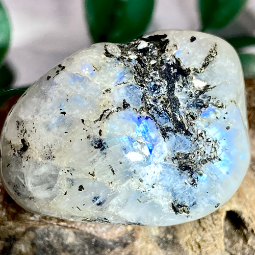 宇宙エネルギー】ホワイト ラブラドライト タンブル レインボー 天然石