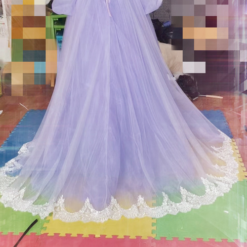 華やか パープル/紫 カラードレス 3D立体レース刺繍 ふわふわ袖 ベア  