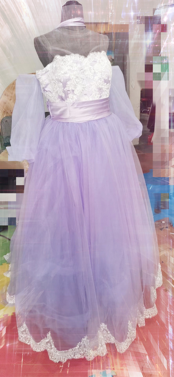 華やか パープル/紫 カラードレス 3D立体レース刺繍 ふわふわ袖 ベアトップ 挙式 2ways ドレス 1枚目の画像