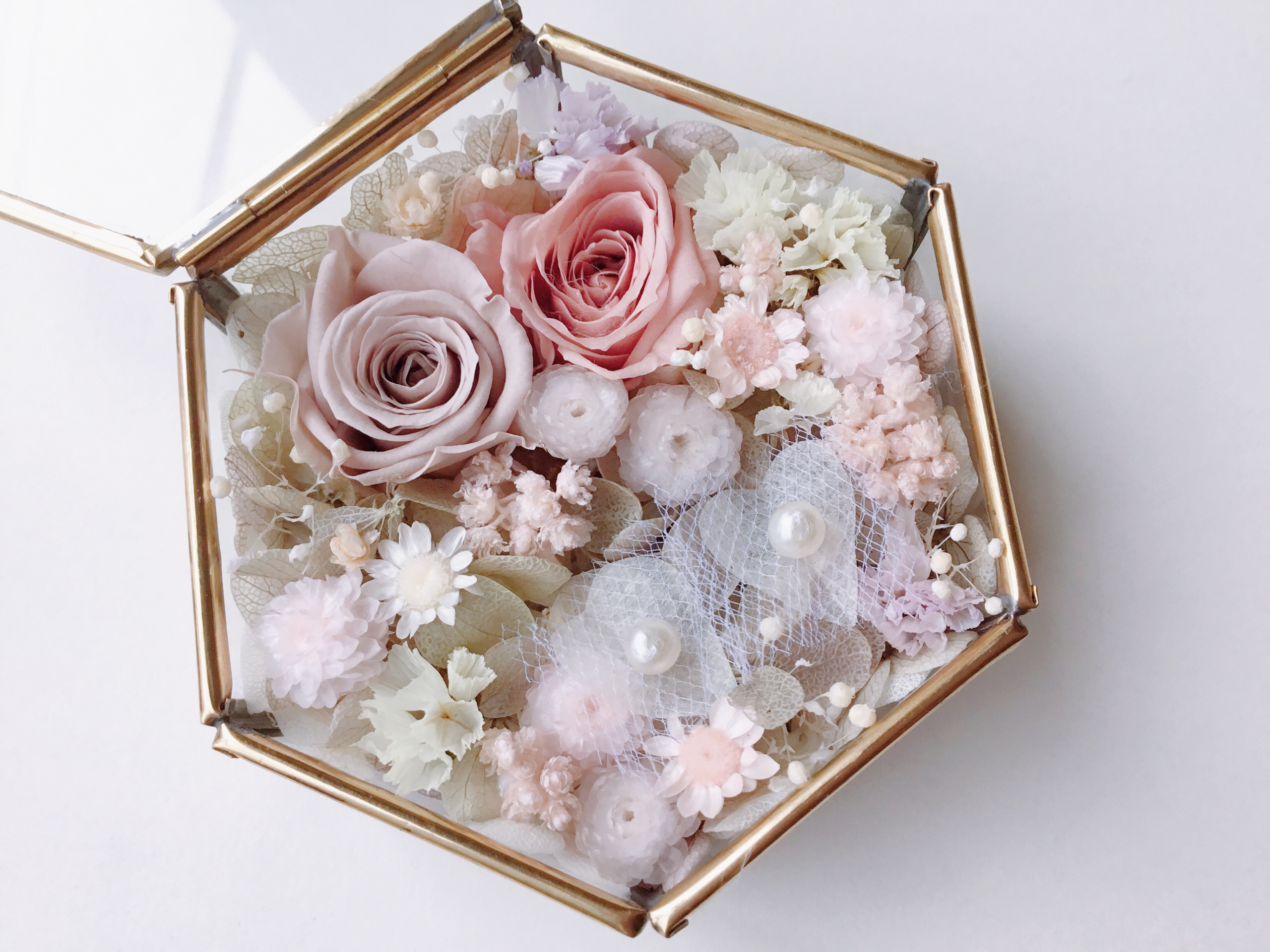 【モリスの世界にご招待・約束のとき】リングピロー・ヴィンテージ風ガラスケース・プリザーブドフラワー