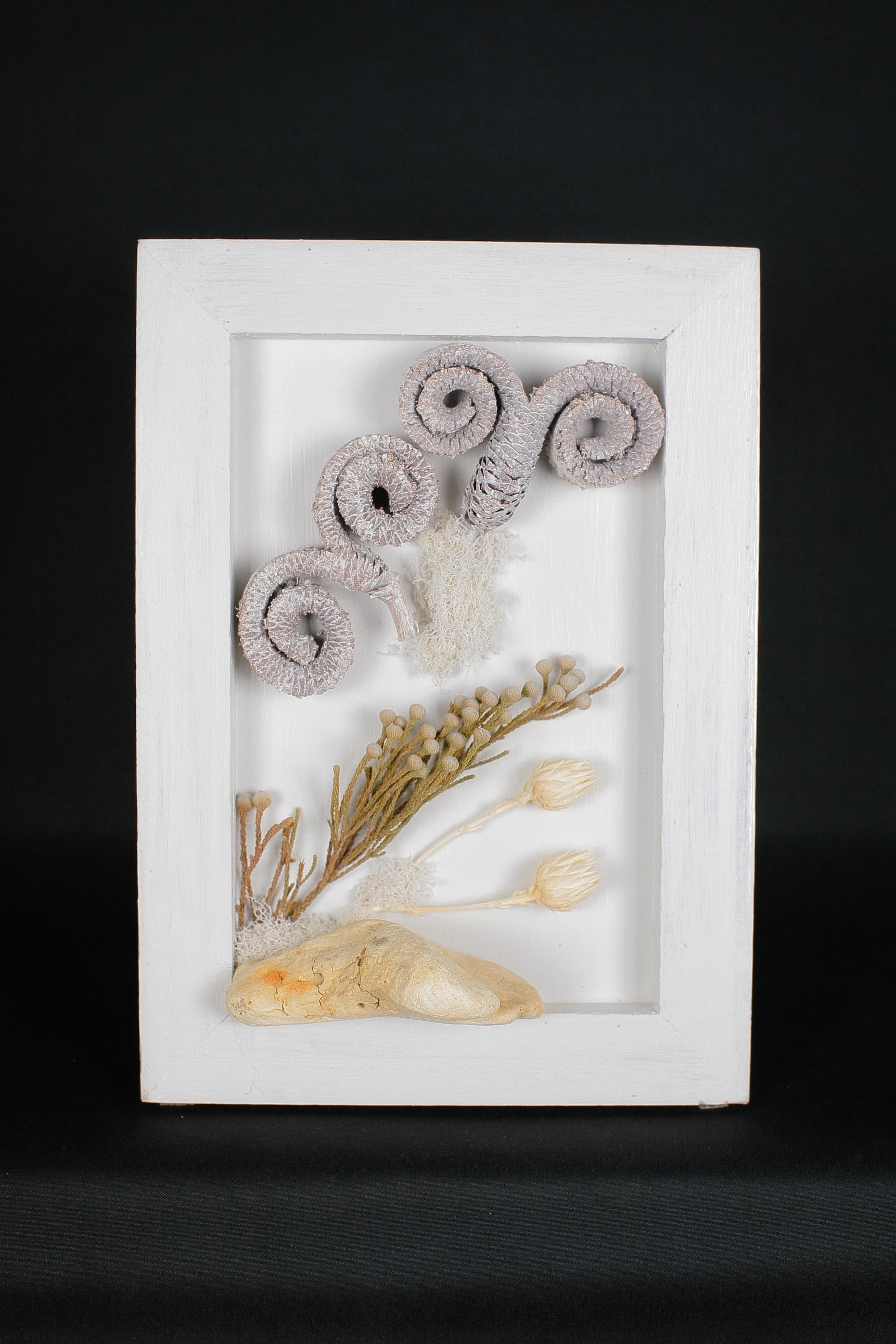 ☆母の日やギフトにオススメ☆《ドライフラワーアートパネル　FAP-009》 with流木シリーズ