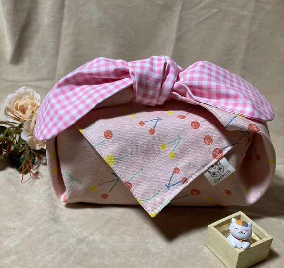 リボンで結ぶお弁当包みランチョンマット♡ピンクさくらんぼ柄♡リボン 