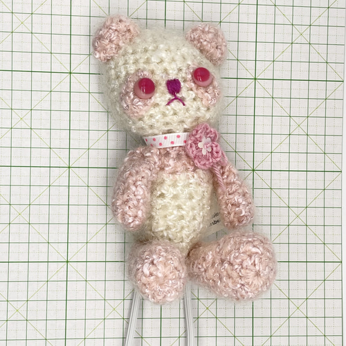 あみぐるみ】ピンクパンダ【077】ポンチ目ファンシーヤーン
