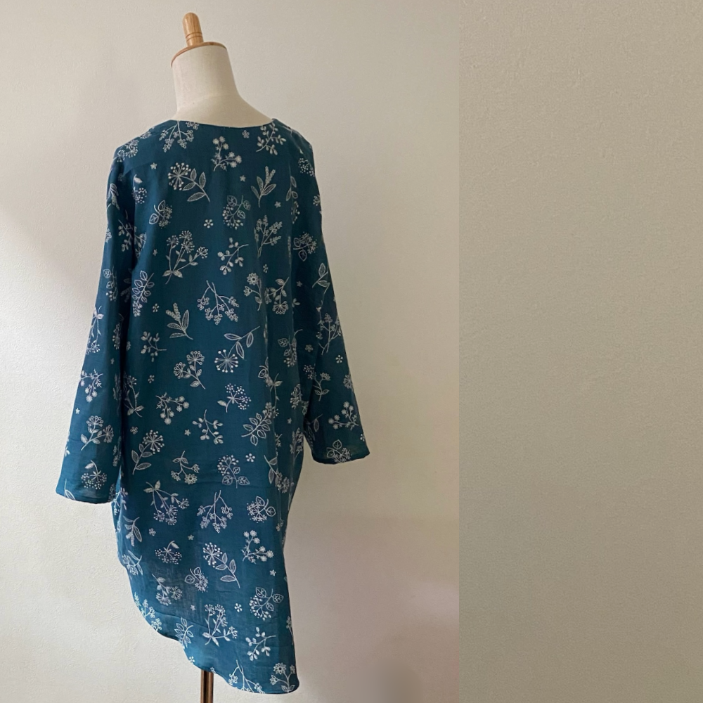 ダブルガーゼのワイドプルオーバーチュニックタイプ  ✳︎フラワー×ブルーグリーン【受注製作】