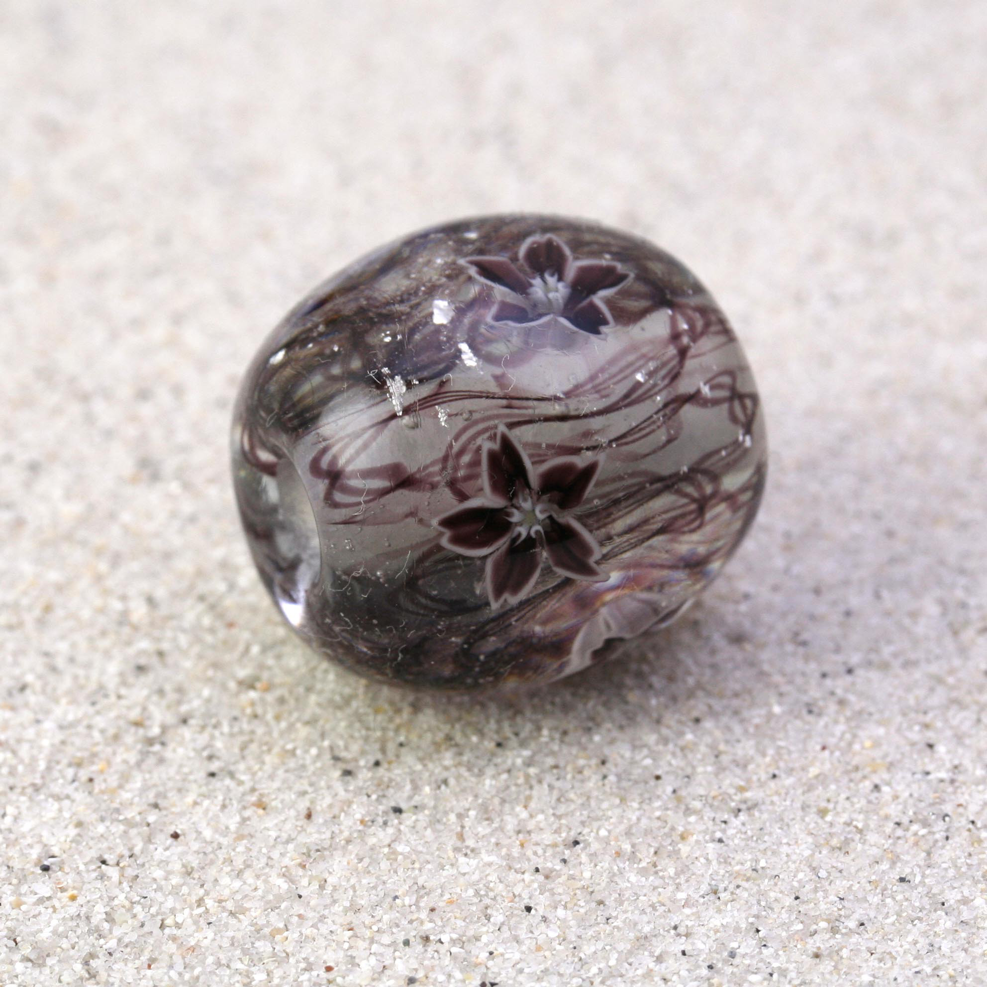 花とんぼ玉　赤紫の桜　キラキラ