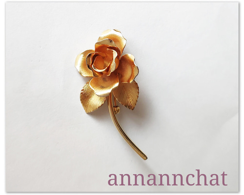最終価格！ 18金　バラ　薔薇　花　ピンブローチ　ヴィンテージ 最終価格！ 18金 バラ 薔薇 花 ピンブローチ ヴィンテージ