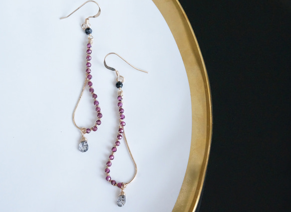 【14KGF】14KGF Garnet,Tourmalinated , Black Spinel Earrings 1枚目の画像