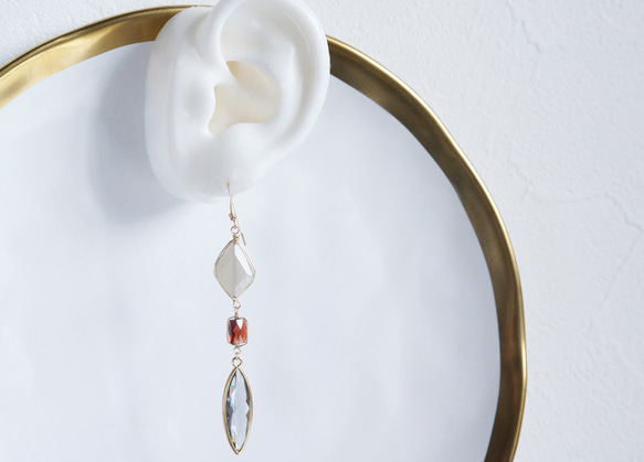 【14KGF】Grey Moon Stone,Garnet,Marquise Grey Glass Earrings 8枚目の画像