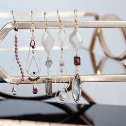 【14KGF】Grey Moon Stone,Garnet,Marquise Grey Glass Earrings 12枚目の画像