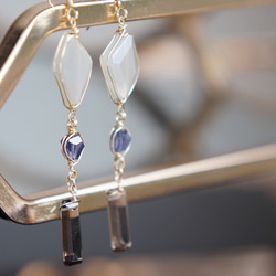 【14KGF】Grey Moon Stone,Iolite,Smoky Quartz Dangling Earrings 7枚目の画像