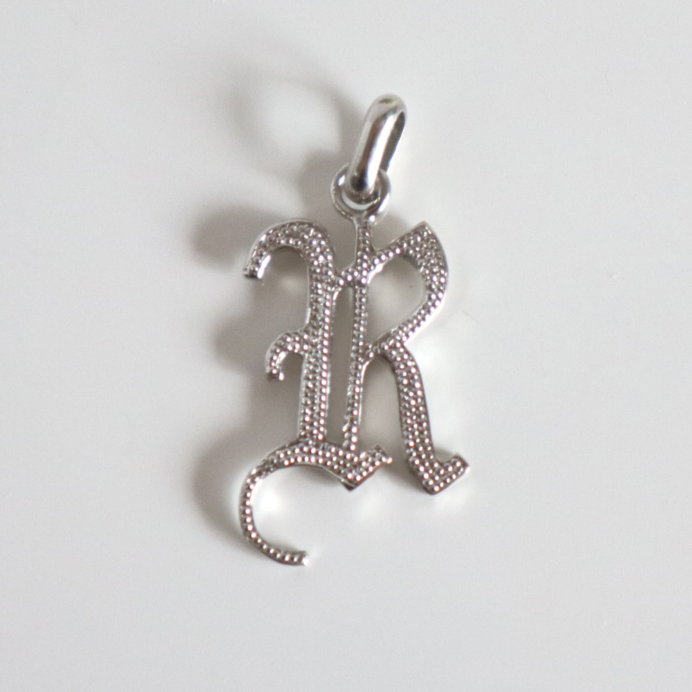 R』COLOR DEEP 『RYO』イニシャル ネックレス r イニシャル