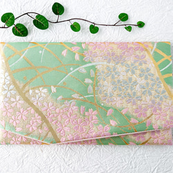 艶やか 袱紗 (ふくさ) 流水に露芝桜　薄緑 2枚目の画像