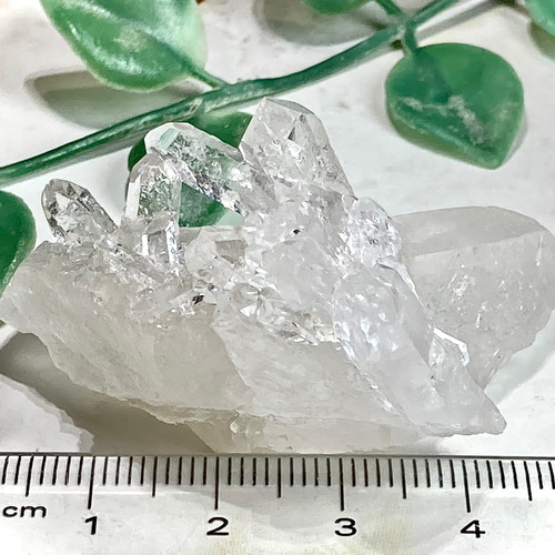 レインボーミナスジェライス州 トマスゴンサガ産水晶原石クリスタル