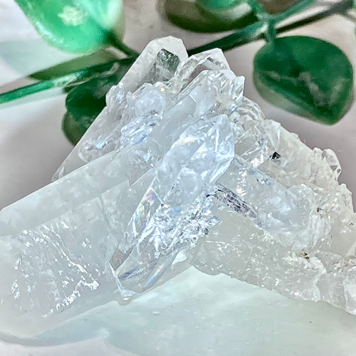 レインボー✨ ブラジル・ミナスジェライス州 トマスゴンサガ産水晶