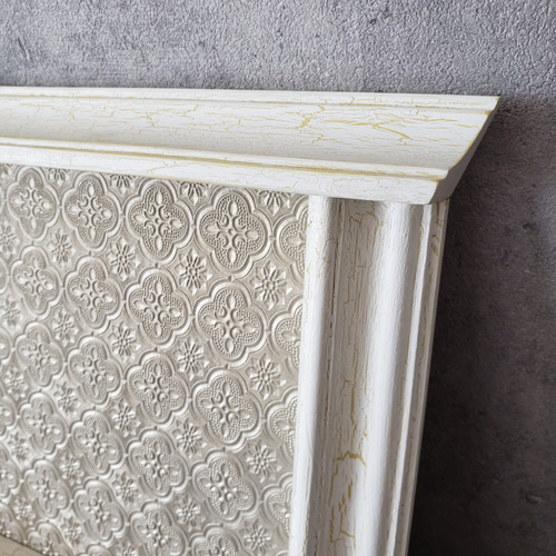 多目的な額縁シリーズ マントルピース風に見えなくもないA4サイズの