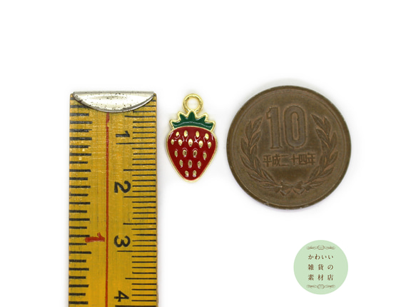 キュートでポップなつぶつぶ苺の小さめエナメルチャーム（レッド/いちご/イチゴ/ゴールド）6個セット #CE-0170 4枚目の画像