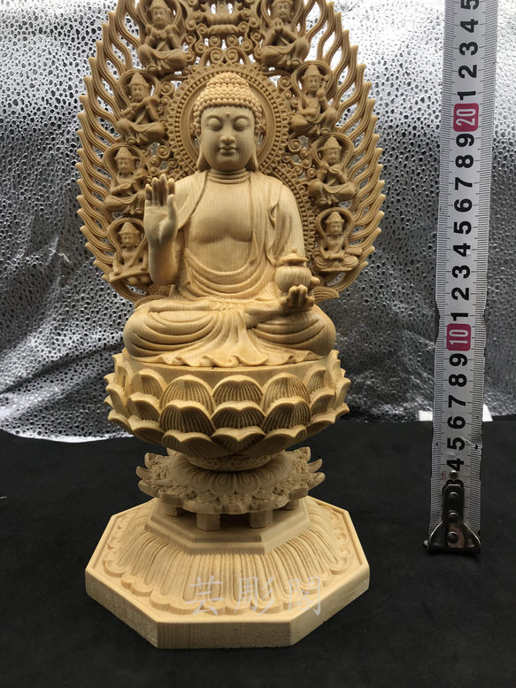 薬師如来  供養品   木彫仏像  仏教工芸品  災難除去 6枚目の画像