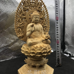 薬師如来  供養品   木彫仏像  仏教工芸品  災難除去 2枚目の画像