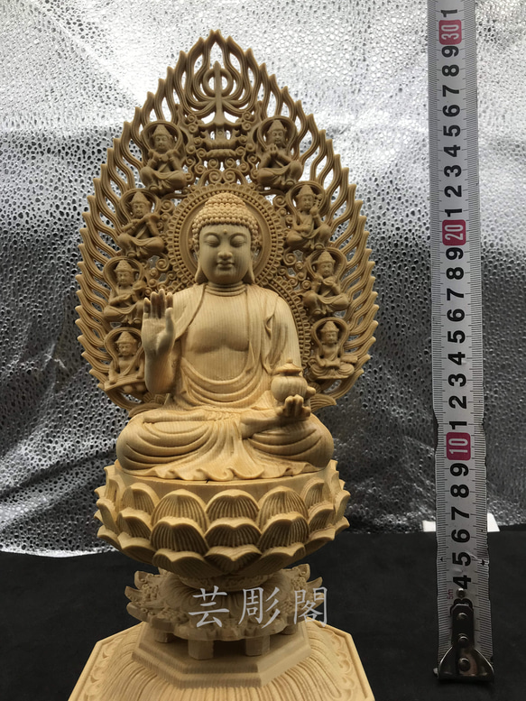 薬師如来  供養品   木彫仏像  仏教工芸品  災難除去 5枚目の画像