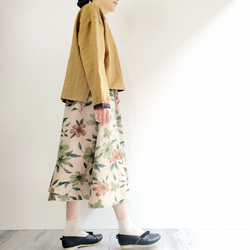 【即納】リネン アンティークフラワープリントのフレアスカート 1枚目の画像