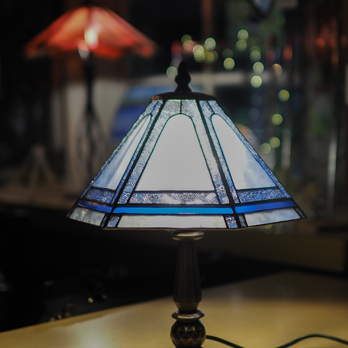 シンプルなランプ201・青」ステンドグラス スタンドライト・テーブル 