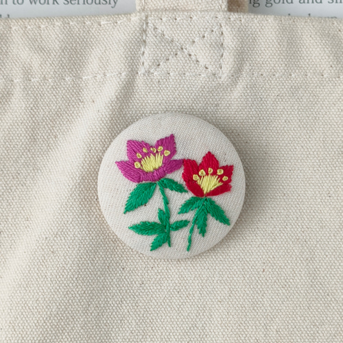 No.514　クリスマスの可愛い訪問者　刺繍ブローチ f394df644b437ec2e1557d5f085e6c