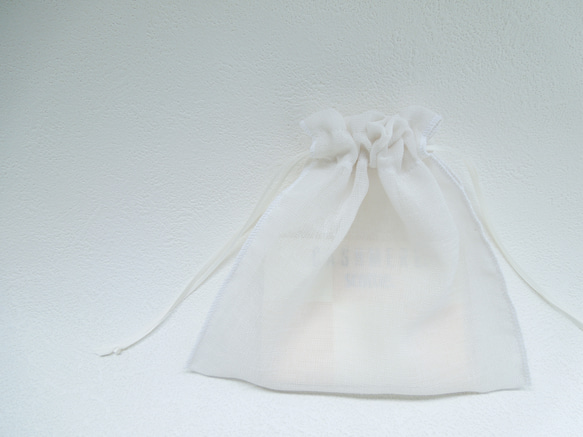送料無料：シースルーのこきんちゃん：リネンライクな透ける生成りがキレイな一枚仕立ての軽やかな巾着 5枚目の画像
