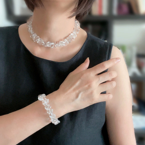 ロングにもなる！涼しげ水晶 ラフカットのネックレス＆ブレスレット
