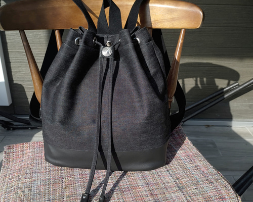専用■フェンディ ズッカ柄 ミニ リュック キャンバス レザー 巾着型 ブラック 専用□フェンディ ズッカ柄 ミニ リュック キャンバス レザー