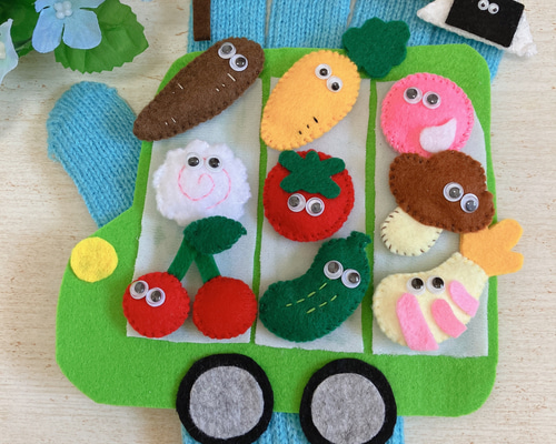 ハンドメイドオーダーページ　手袋シアターテーブルシアターパペットなど♪ ハンドメイドオーダーページ 手袋シアターテーブルシアターパペットなど♪