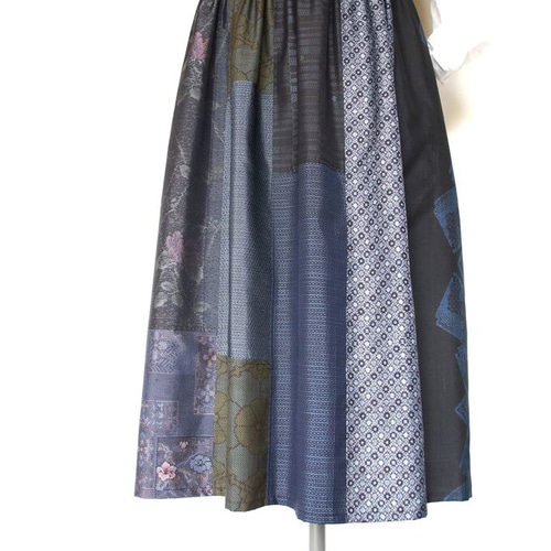 着物リメイク 大島紬 パッチワークのジャンパースカート ワンピース て