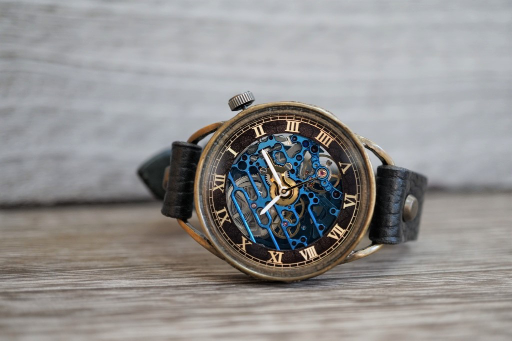 メカニックブルー　AT　ブラック 真鍮