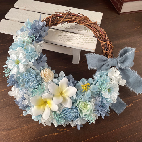 プリザーブドフラワーリース♡パームフラワーとブルーローズのリース プリザーブドフラワーリース♡パームフラワーとブルーローズのリース