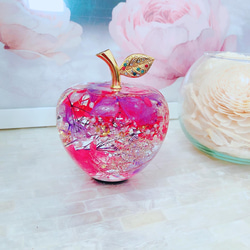 りんごハーバリウム♡紫&赤 レッドパープル林檎リンゴ プレゼント母の日ギフトにも 1枚目の画像