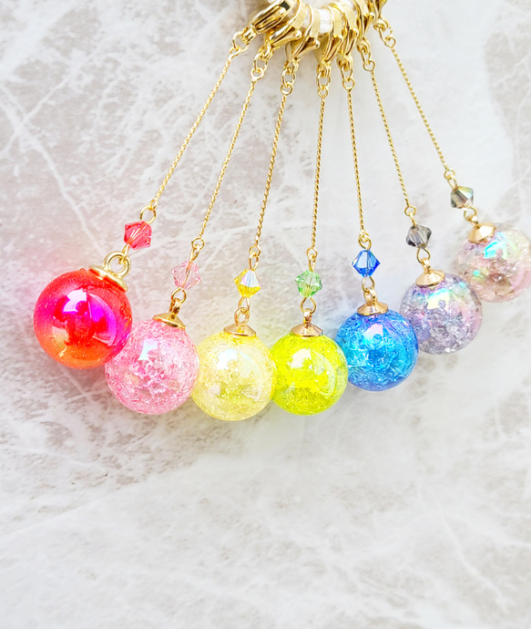【顏色選擇】水氣球、溜溜球玻璃球吊飾、面具吊飾 第2張的照片