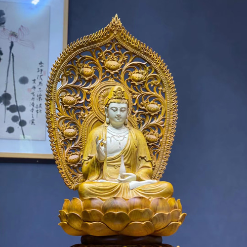 仏教美術 木彫 観音菩薩像 仏像 楽天市場】【木彫】観音菩薩 仏教美術 仏像 仏教工芸品 ツゲの木