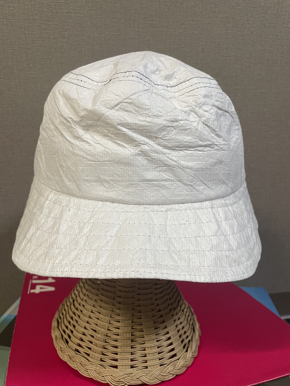 fear&desire astro paper bucket hat white 2枚目の画像