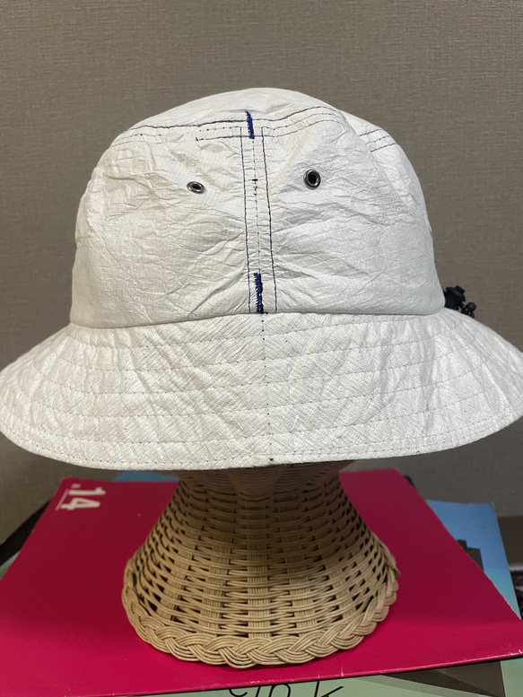 fear&desire astro paper bucket hat white 3枚目の画像