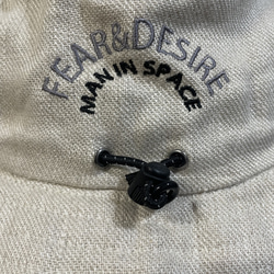 fear&desire linen logo bucket hat beige 5枚目の画像